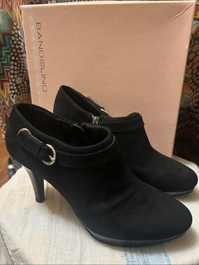 Bandolino Black Suede Ankle Booties with Gold Buckle Accent 9M